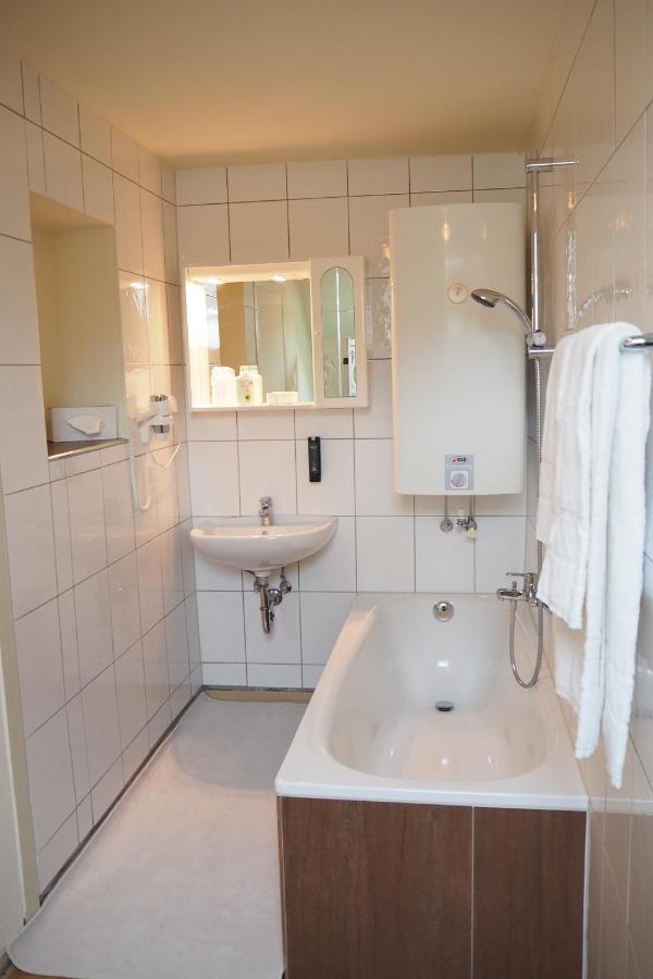 Ferienwohnung Fuerstenbrunn กรอดิก ภายนอก รูปภาพ