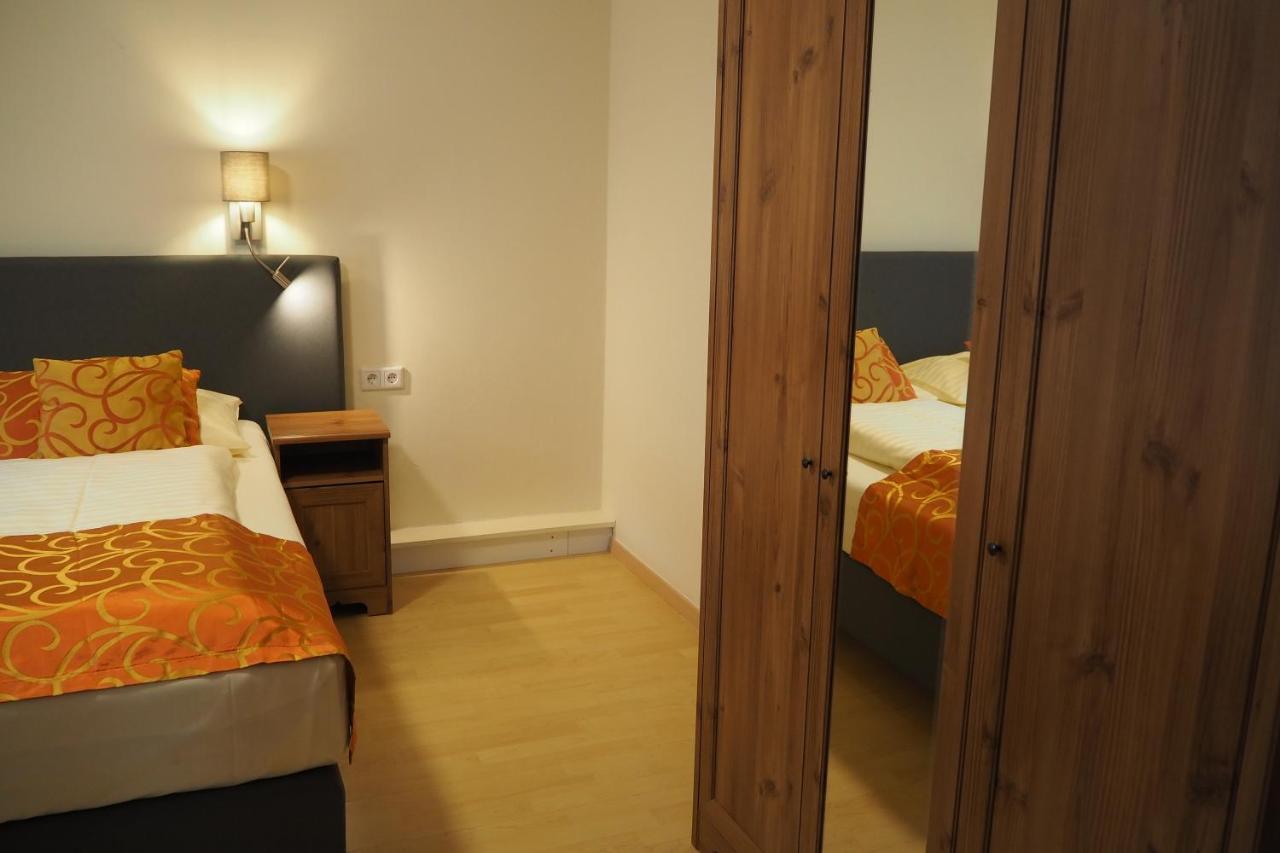 Ferienwohnung Fuerstenbrunn กรอดิก ภายนอก รูปภาพ
