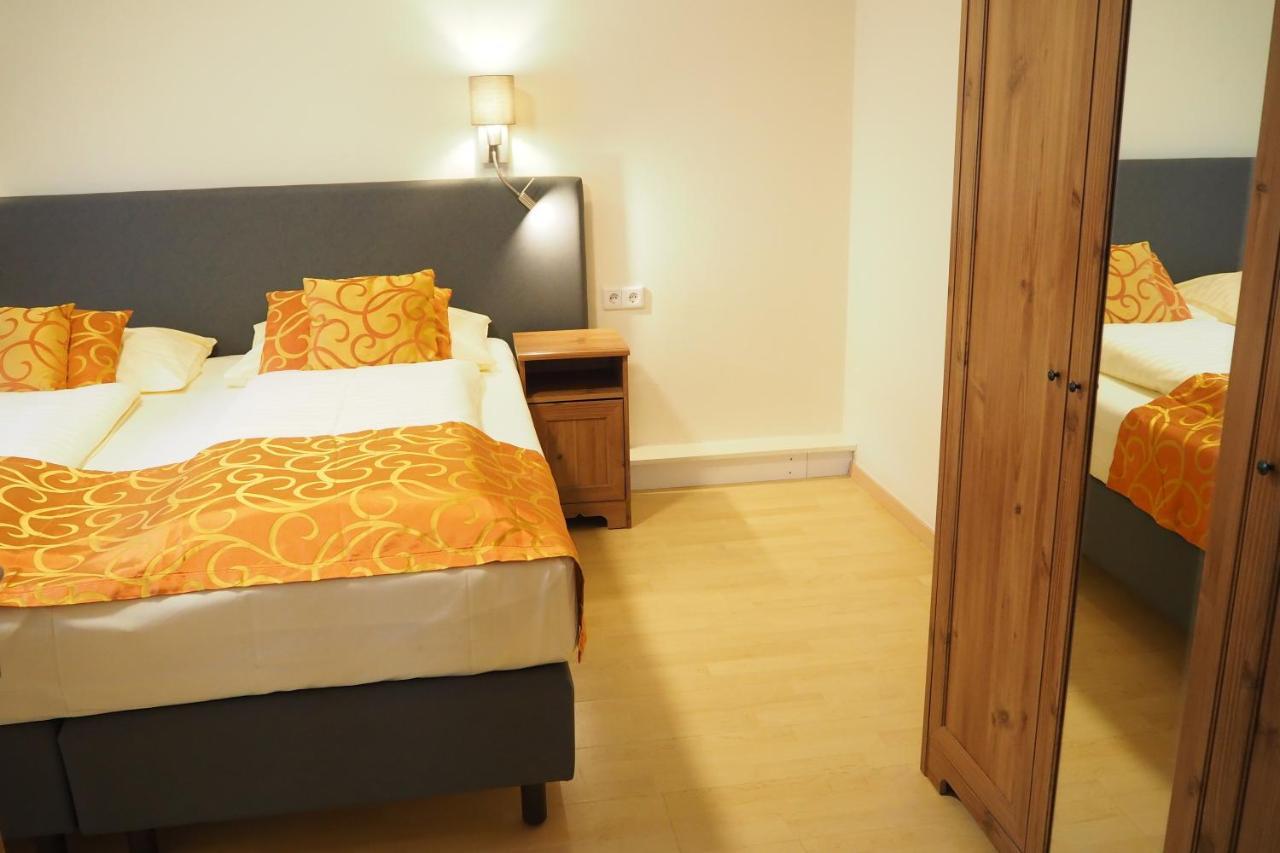 Ferienwohnung Fuerstenbrunn กรอดิก ภายนอก รูปภาพ
